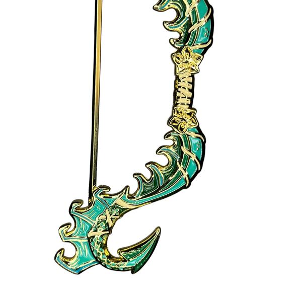 Illumicrate Daughter of the Moon Goddess Jade Dragon Bow Replica - May 2025 - Picture 5 of 8